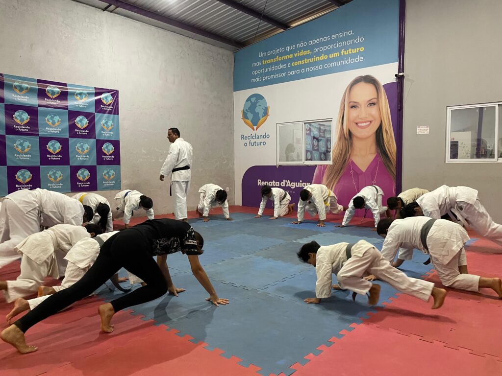 Esporte, capacitação e dignidade: iniciativa no DF abre portas para um novo amanhã