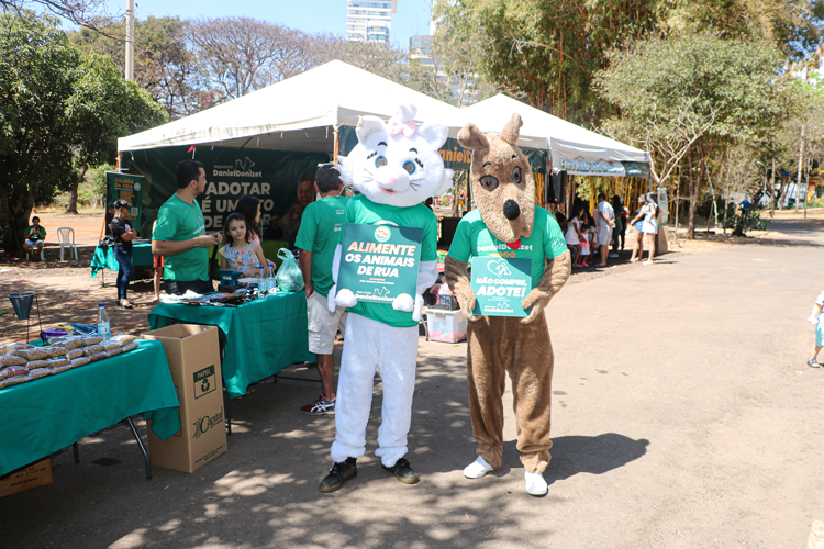 Iniciativas no DF mostram avanços na proteção dos animais: saiba o papel do Deputado Daniel Donizet