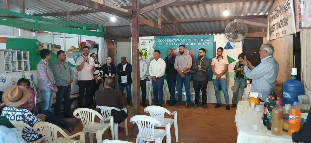 Visita da CAS ao Assentamento Tiradentes emociona moradores e ETR anuncia regularização fundiária