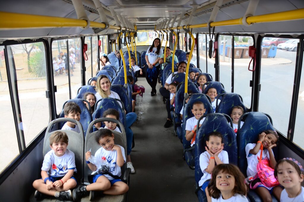 Brinca Brasília Festival – 1ª Edição: abertura com casa cheia e quinta de programação para toda a infância