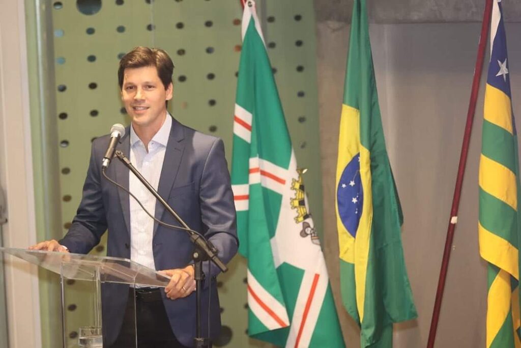 Daniel Vilela anuncia mudança no Detran para contornar paralisação e facilitar emissão de CNH