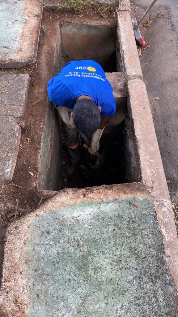 Cerca de 78 toneladas de lixo recolhidas e 30 bocas de lobo limpas em Ceilândia