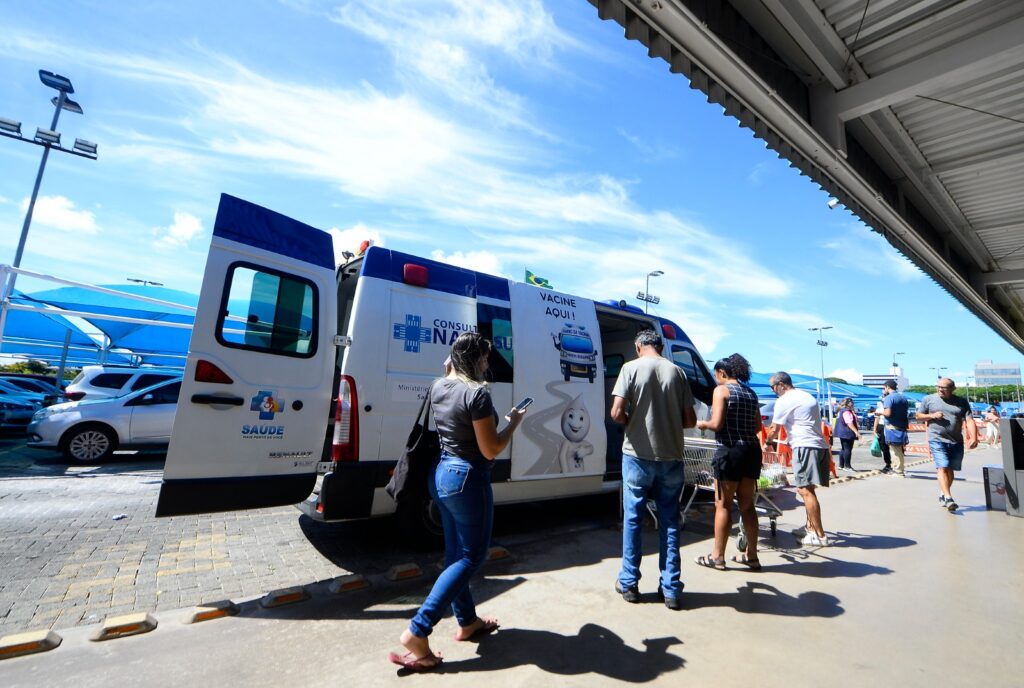 DF amplia vacinação neste sábado (7) com mais de 50 pontos de atendimento