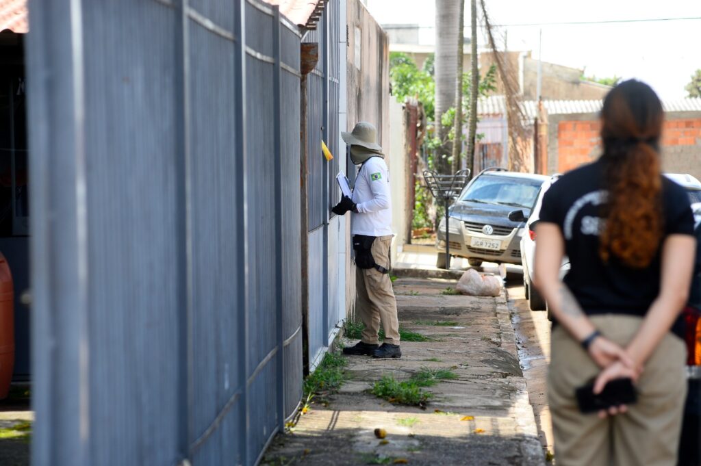 Dengue: já olhou o seu quintal? Verão com períodos de chuva no DF acende alerta para eliminar focos do mosquito Aedes aegypti e reforça ações da Vigilância Ambiental