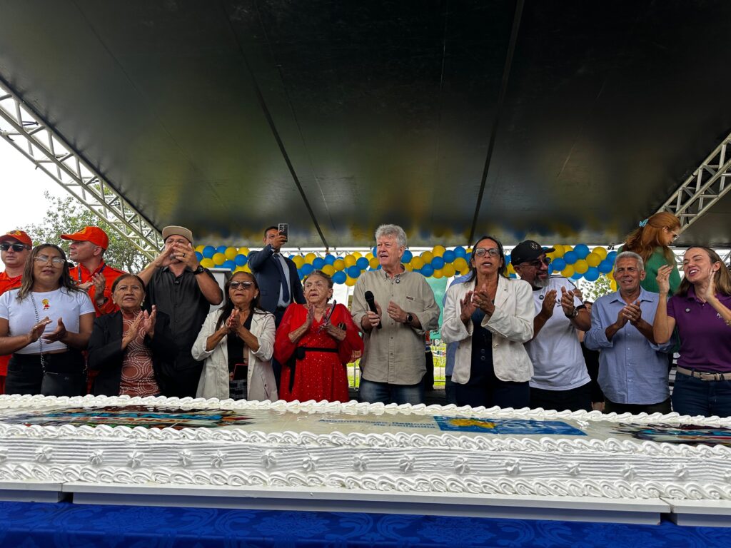 CEILÂNDIA CELEBRA 55 ANOS COM CORTE DE BOLO E REÚNE COMUNIDADE EM MOMENTO DE TRADIÇÃO E UNIÃO